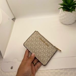 Michael Kors wallet